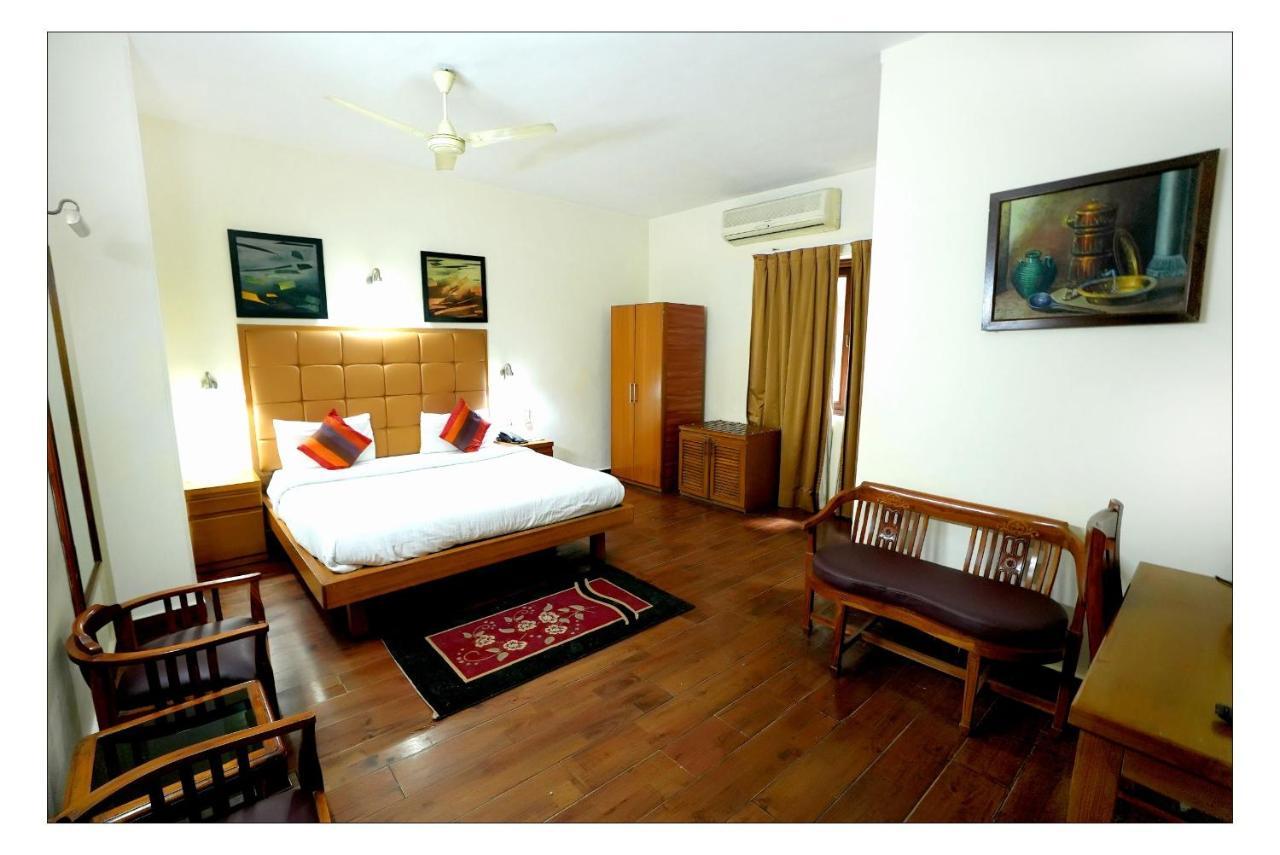 Hotel Oscar - Hauz Khas Nové Dillí Exteriér fotografie