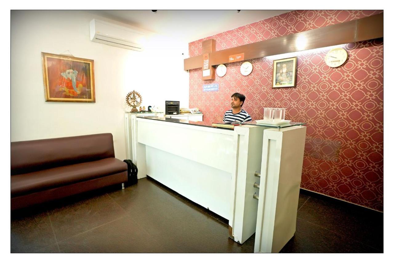 Hotel Oscar - Hauz Khas Nové Dillí Exteriér fotografie