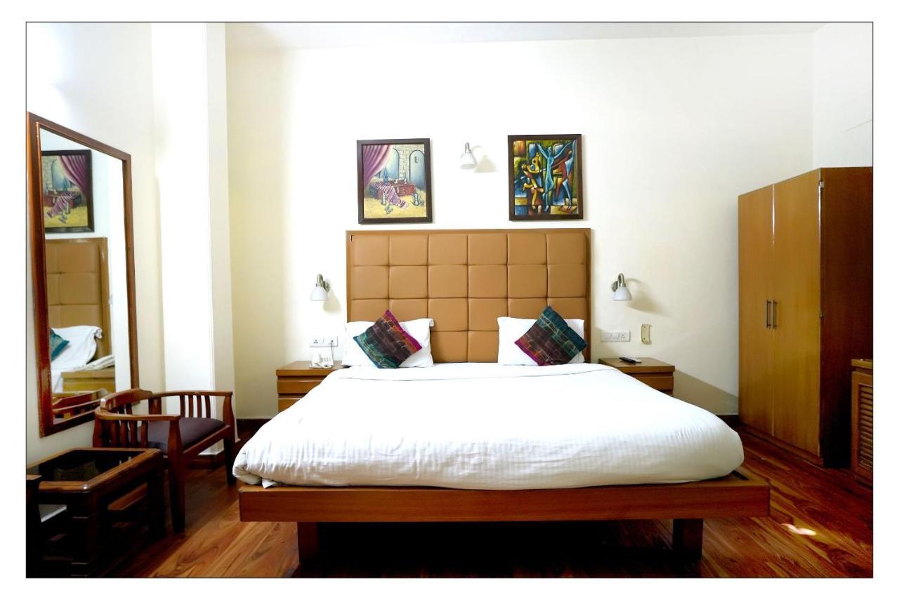 Hotel Oscar - Hauz Khas Nové Dillí Exteriér fotografie