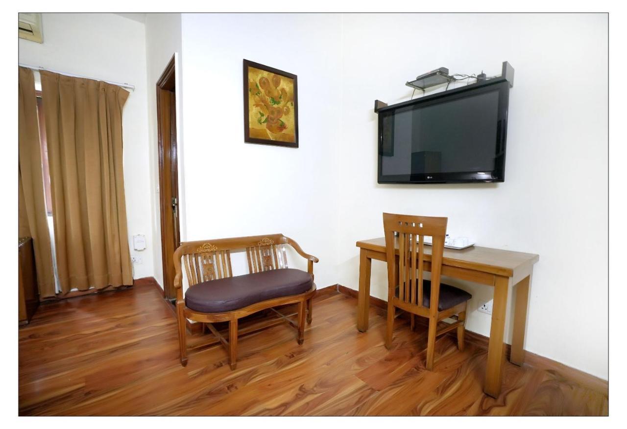 Hotel Oscar - Hauz Khas Nové Dillí Exteriér fotografie