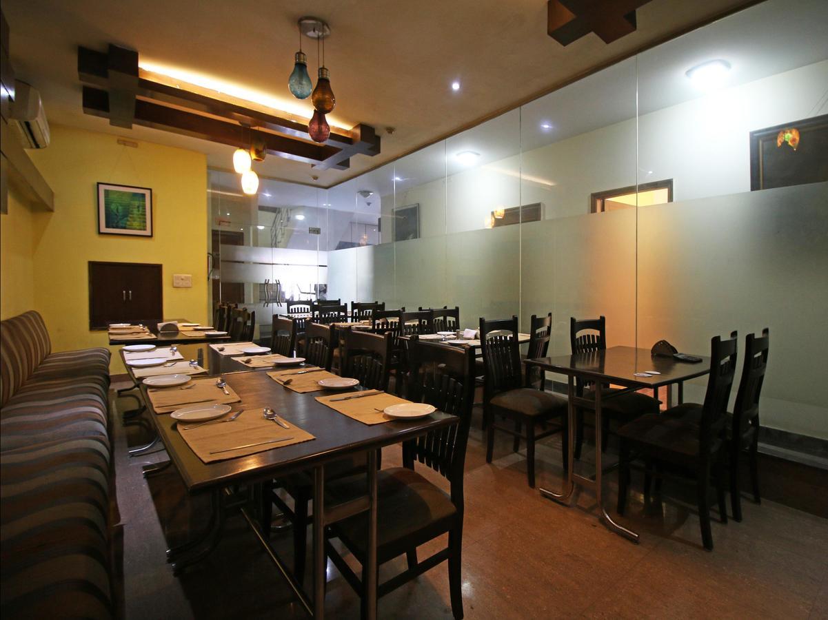 Hotel Oscar - Hauz Khas Nové Dillí Exteriér fotografie